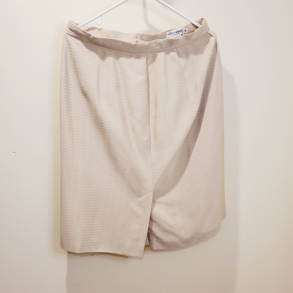 Giorgio Armani Vintage  beige Wool blended midi skirt size 12